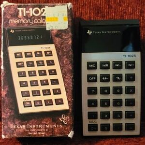 TEXAS INSTRUMENT 1025 VINTAGE CALCULATOR WITH ORIGINAL BOX